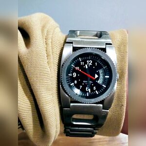 Vintage 2000's Diesel Mens Only The Brave 10 Bar Stainless Steel Watch DZ4095